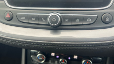 Vauxhall Grandland X 1.2 Turbo SRi Nav 5dr Auto Petrol Hatchback